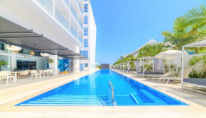 Seasons Hotel (Adults Only)